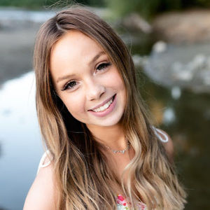 Meet your Posher, Bella